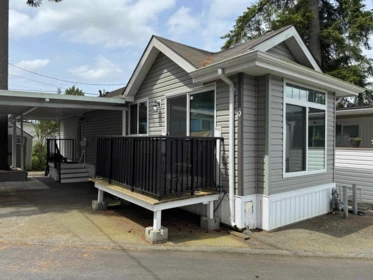 9 24330 Fraser Highway, Langley, BC, Langley — Manufactured Home for sale