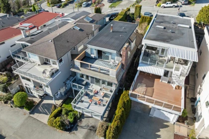 15066 Royal Avenue, White Rock, BC, White Rock — Single Family Residence for sale