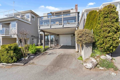 15066 Royal Avenue, White Rock, BC, White Rock — Single Family Residence for sale