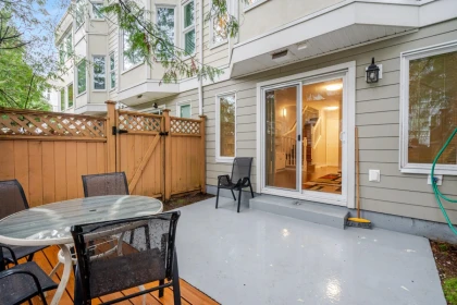 Hot Tub / Spa Photo of 10 10340 156 Street, Surrey, BC