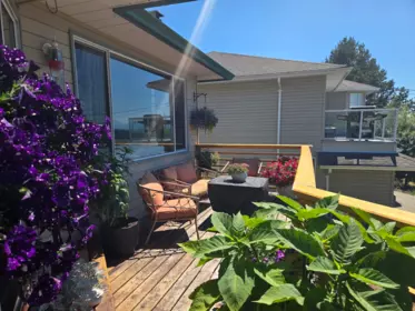 5448 Kensington Road, Sechelt, BC, Sechelt — Single Family Residence for sale