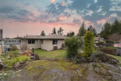 Loft / Bonus Room Photo of 5448 Kensington Road, Sechelt, BC
