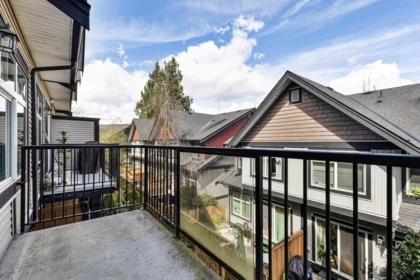 Basement Recreation Room Photo of 138 6299 144 Street, Surrey, BC