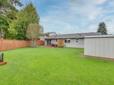 Garage Interior Photo of 4651 56 Street, Ladner, BC