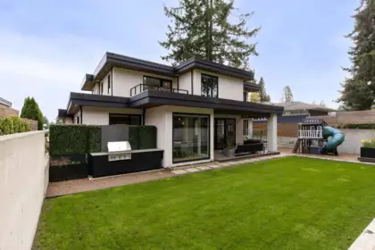 Outdoor Kitchen Photo of 976 Melbourne Avenue, North Vancouver, BC