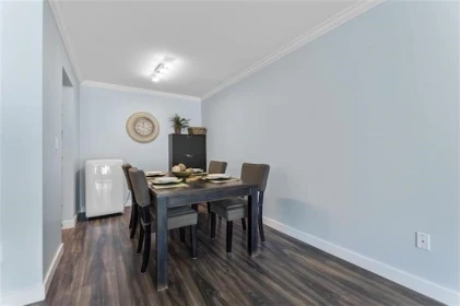 Kitchen Photo of 302 2328 Oxford Street, Vancouver, BC