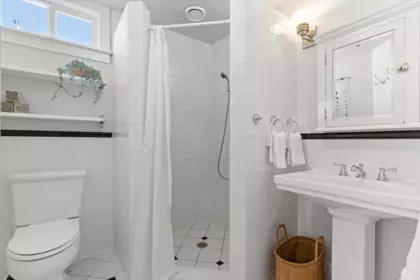 Guest Bathroom Photo of 6464 Reid Road, Chilliwack, BC