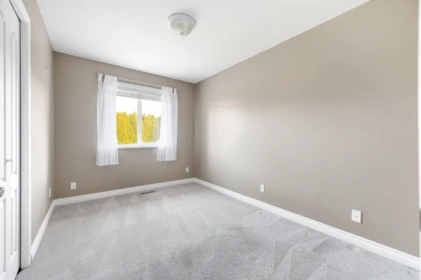 Bedroom 4 Photo of 1071 King George Boulevard, Surrey, BC