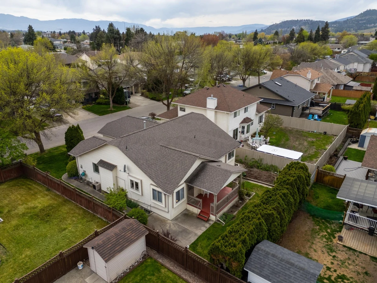 Exterior Rear Photo of 380 Murray Crescent, No City Value, BC