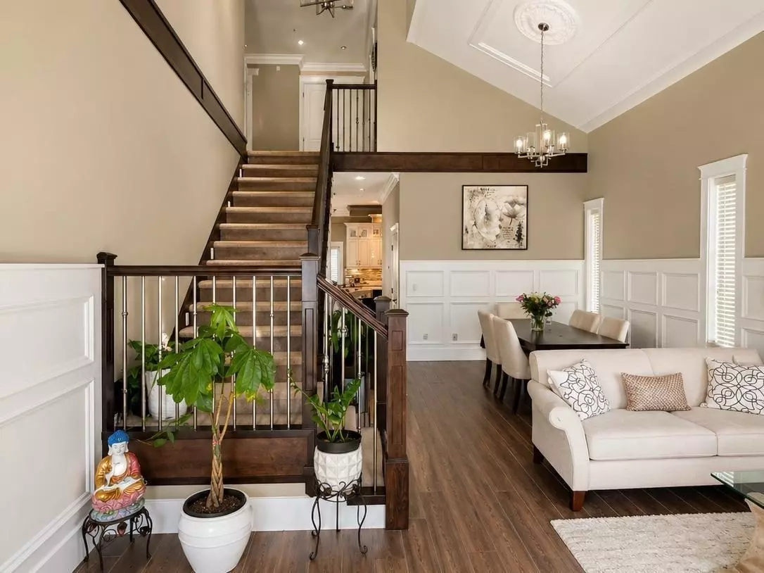 Family Room Photo of 5911 139a Street, Surrey, BC