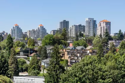 Hot Tub / Spa Photo of 1901 850 Royal Avenue, New Westminster, BC