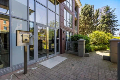 1901 850 Royal Avenue, New Westminster, BC, New Westminster — Apartment/Condo for sale
