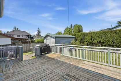 Outdoor Patio Photo of 17569 60 Avenue, Surrey, BC