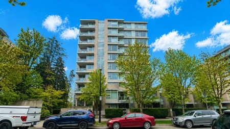 601 9266 University Crescent, Burnaby, BC, Burnaby — Apartment/Condo for sale