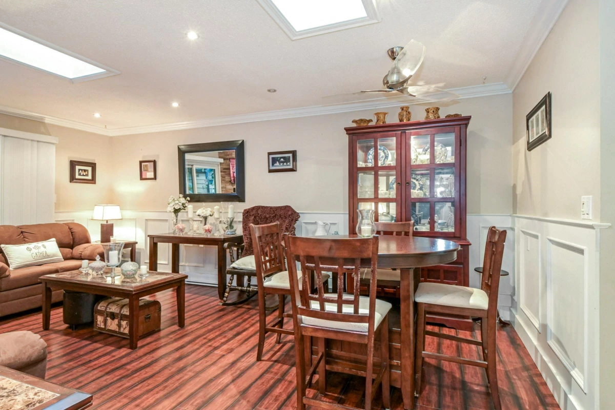 Dining Area Photo of 8037 139a Street, Surrey, BC