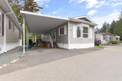 Front Yard Photo of 46 24330 Fraser Highway, Langley, BC