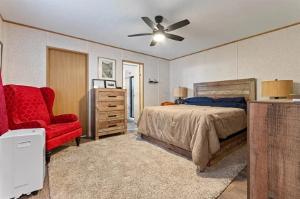 Office / Den Photo of 46 24330 Fraser Highway, Langley, BC