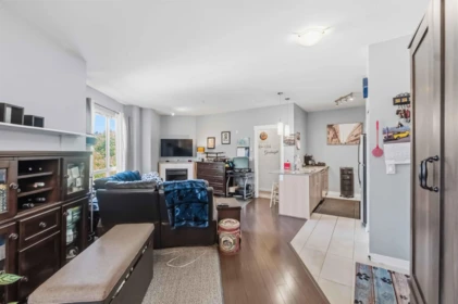 Breakfast Nook Photo of 307 2943 Nelson Place, Abbotsford, BC
