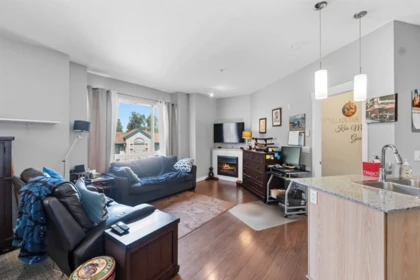 Primary Bedroom Photo of 307 2943 Nelson Place, Abbotsford, BC