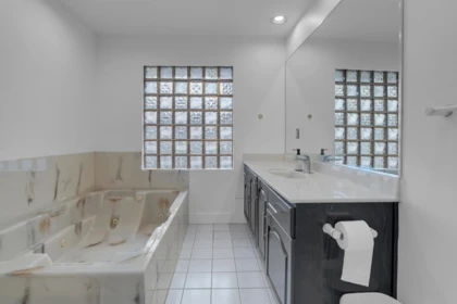 Hot Tub / Spa Photo of 12110 101b Avenue, Surrey, BC