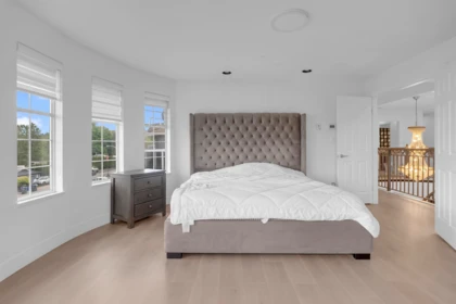 Office / Den Photo of 12110 101b Avenue, Surrey, BC