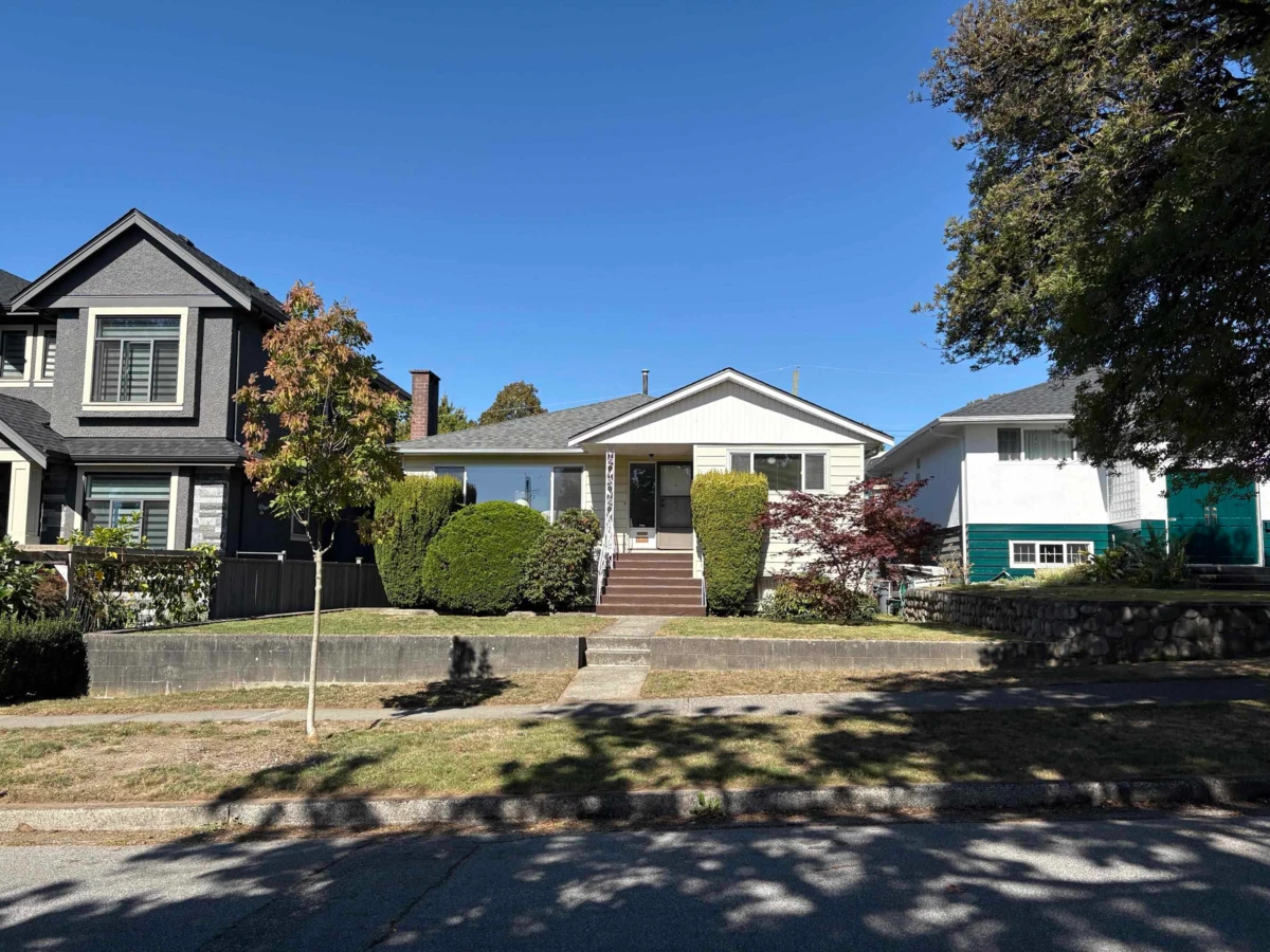 Exterior Rear Photo of 2717 Waverley Avenue, Vancouver, BC