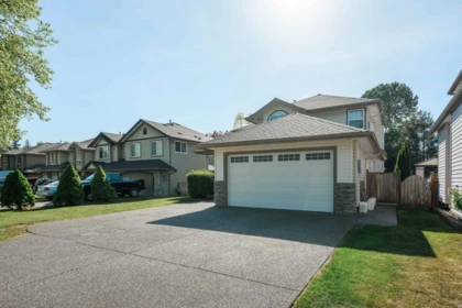 11039 238 Street, Maple Ridge, BC, Maple Ridge — Single Family Residence for sale