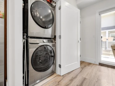 Walk-In Closet Photo of 4916 Ellis Lane, Delta, BC
