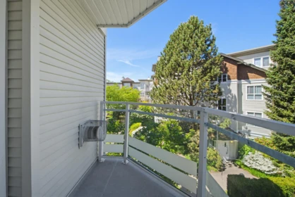 Bedroom 3 Photo of 303 10186 155 Street, Surrey, BC