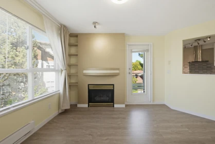 303 10186 155 Street, Surrey, BC, Surrey — Apartment/Condo for sale