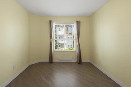 Laundry Room Photo of 303 10186 155 Street, Surrey, BC