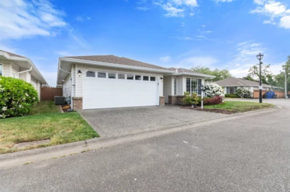 Aerial View of 44 46485 Airport Road, Chilliwack, BC