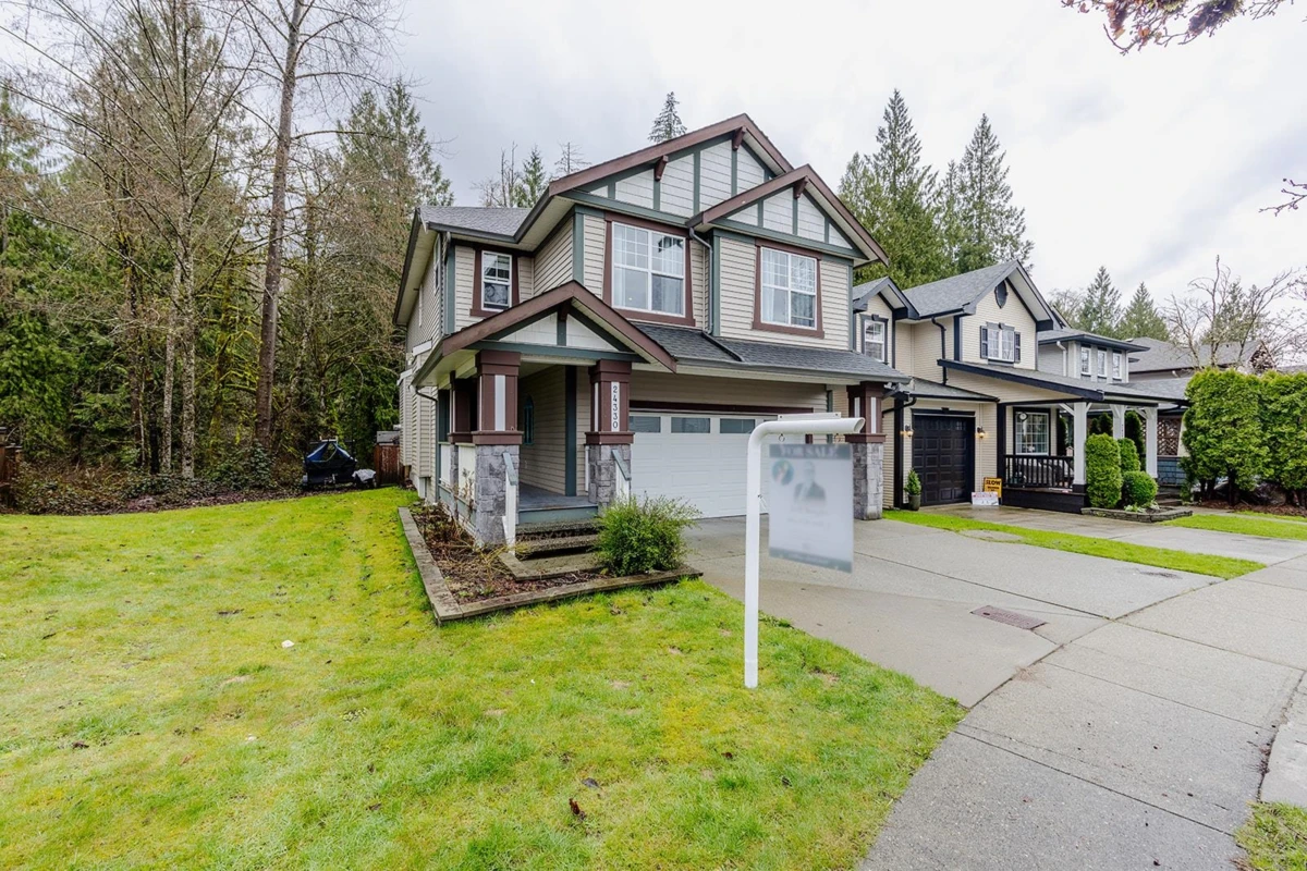 Exterior Rear Photo of 24330 100b Avenue, Maple Ridge, BC