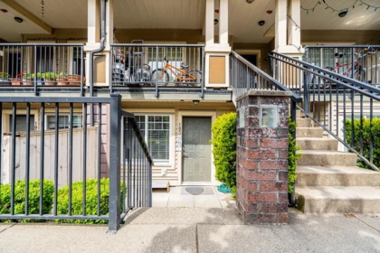 Walk-In Closet Photo of 103 13958 108 Avenue, Surrey, BC