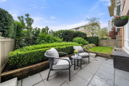 Outdoor Deck Photo of 101 717 Chesterfield Avenue, North Vancouver, BC