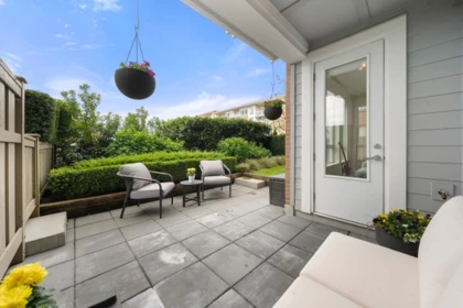 Outdoor Patio Photo of 101 717 Chesterfield Avenue, North Vancouver, BC