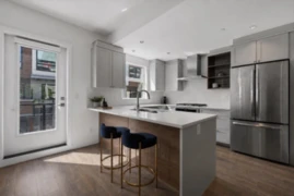 21 856 Orwell Street, North Vancouver, BC