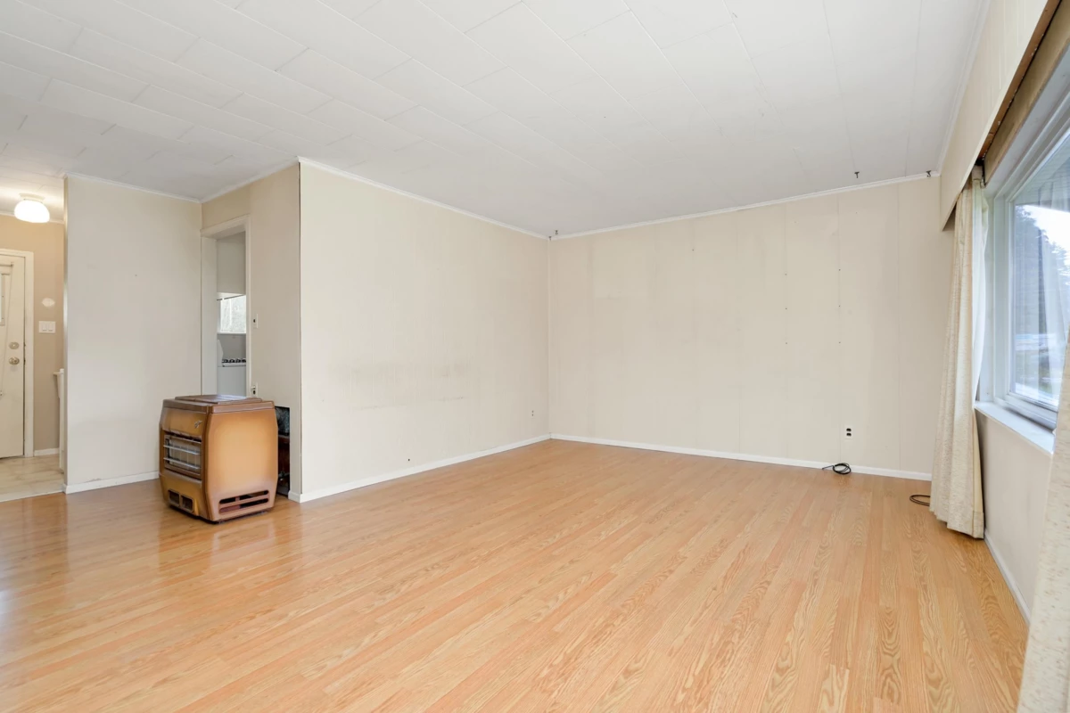 Dining Area Photo of 11619 Adair Street, Maple Ridge, BC