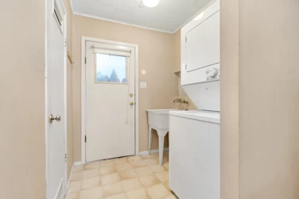 Primary Bathroom Photo of 11619 Adair Street, Maple Ridge, BC