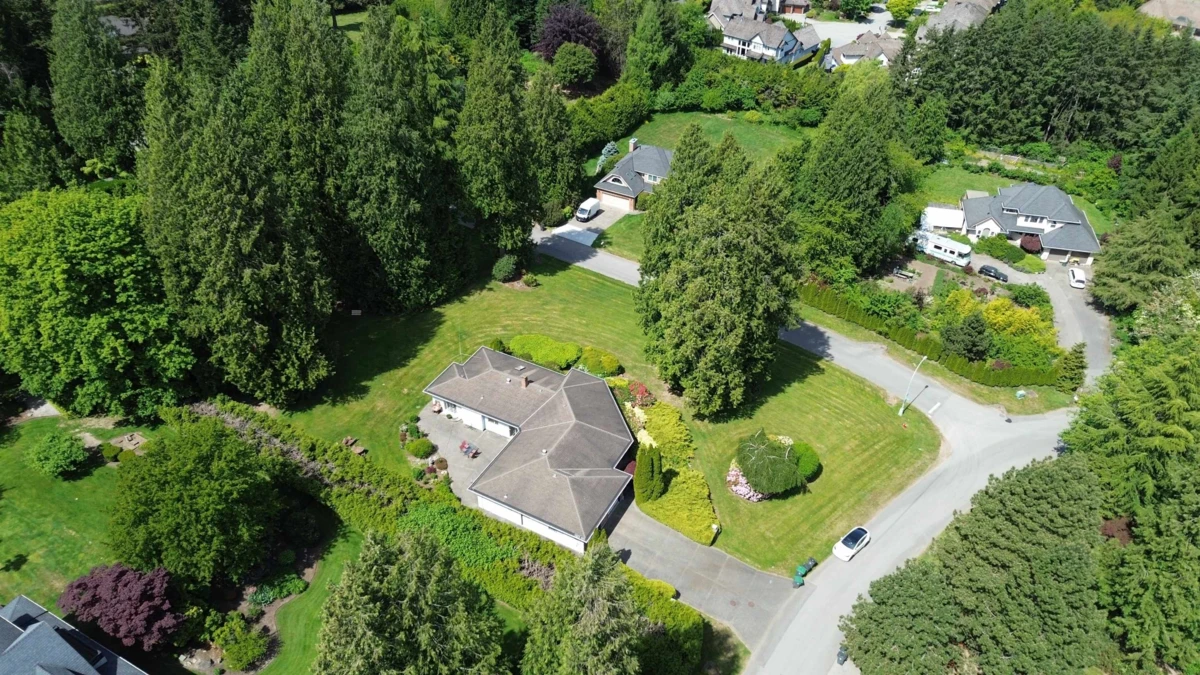 Living Room Photo of 3039 163 Street, Surrey, BC