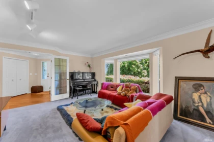 Entry Foyer Photo of 3039 163 Street, Surrey, BC