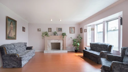 Kitchen Island Photo of 3760 Mckay Drive, Richmond, BC
