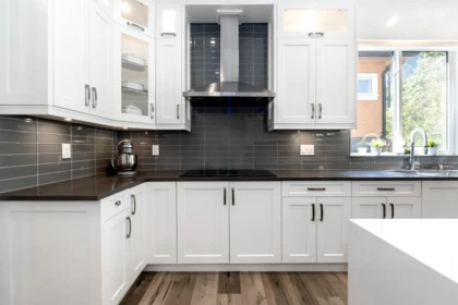 Guest Bathroom Photo of 16345 59 Avenue, Surrey, BC