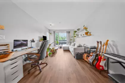 205 1330 Marine Drive, North Vancouver, BC, North Vancouver — Apartment/Condo for sale