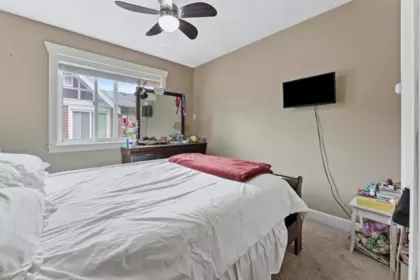 Office / Den Photo of 7 14338 103 Avenue, Surrey, BC