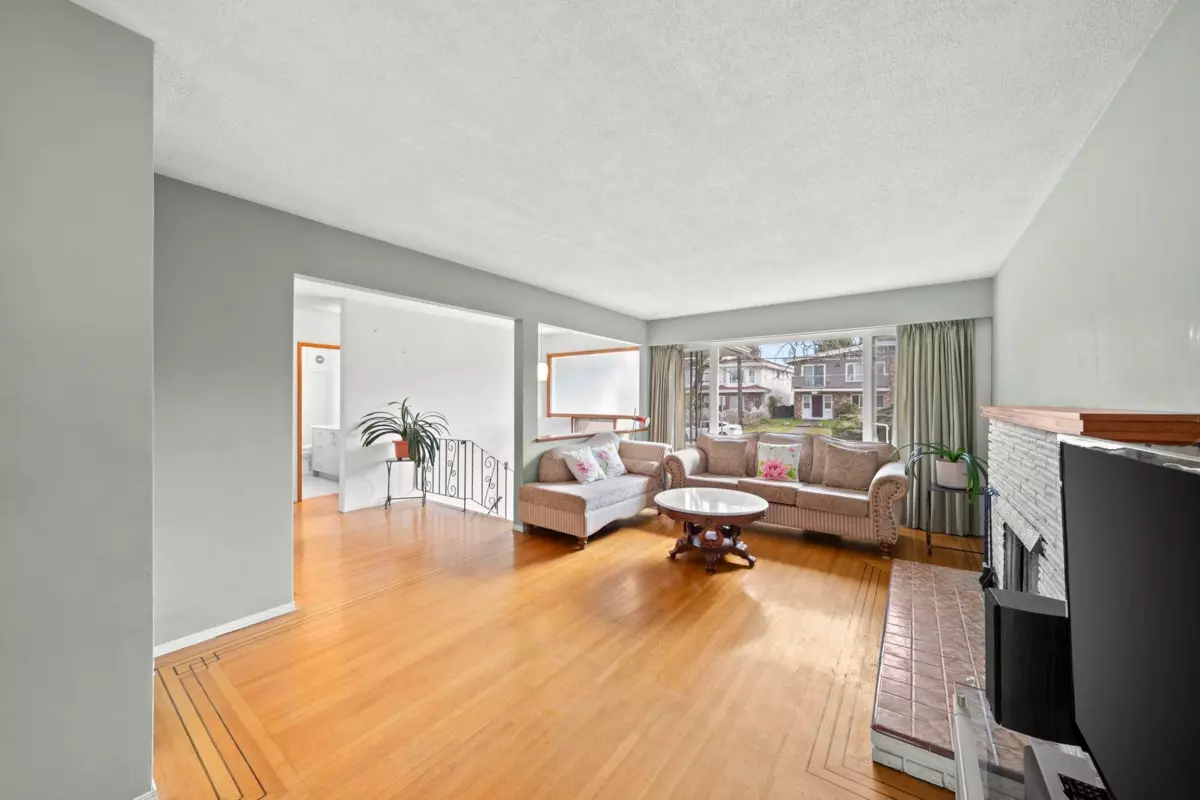 Living Room Photo of 3783 Price Street, Burnaby, BC