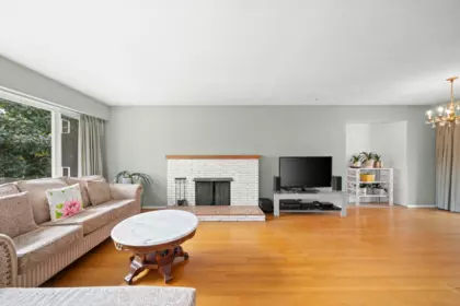 3783 Price Street, Burnaby, BC, Burnaby — Single Family Residence for sale