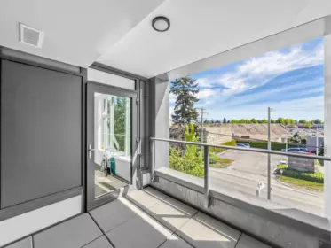 Entry Foyer Photo of 310 3699 Sexsmith Road, Richmond, BC