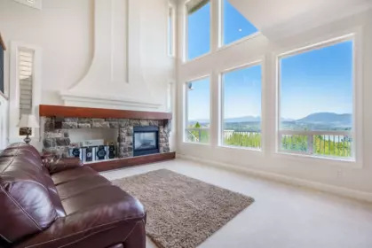 Breakfast Nook Photo of 11397 154a Street, Surrey, BC