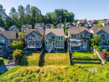 Kitchen Photo of 11397 154a Street, Surrey, BC